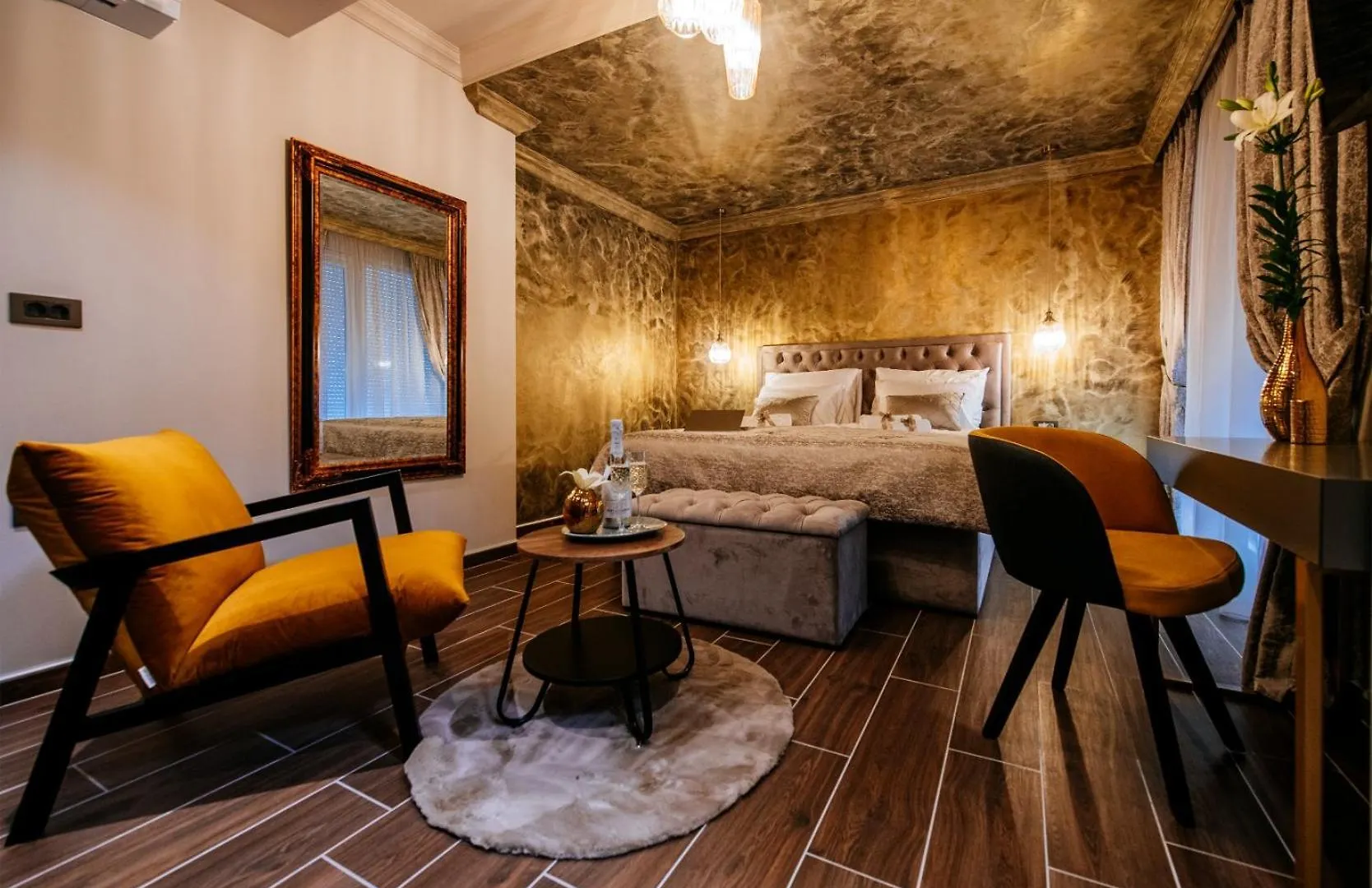 Luxury Rooms Vindemiae ザダル