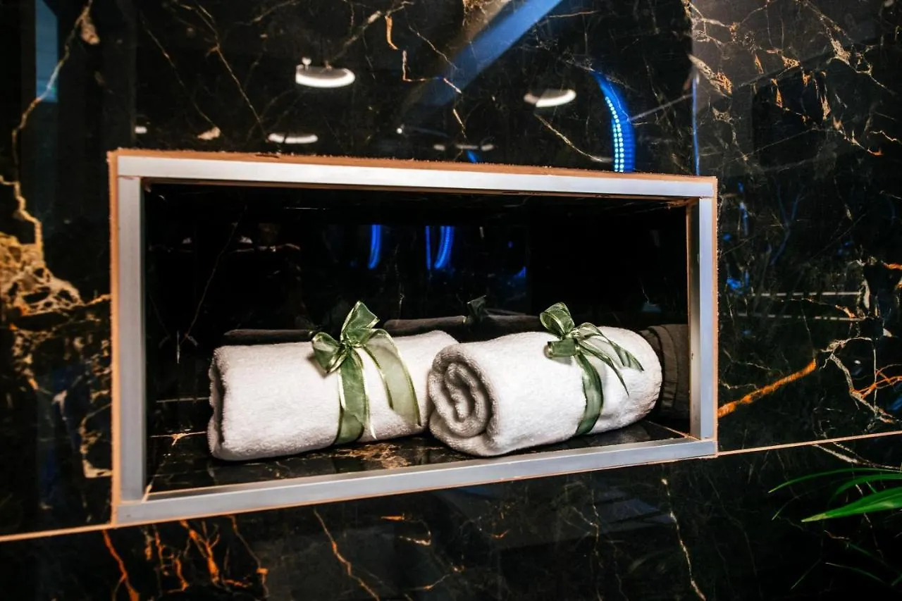 Luxury Rooms Vindemiae Zadar 4*,
