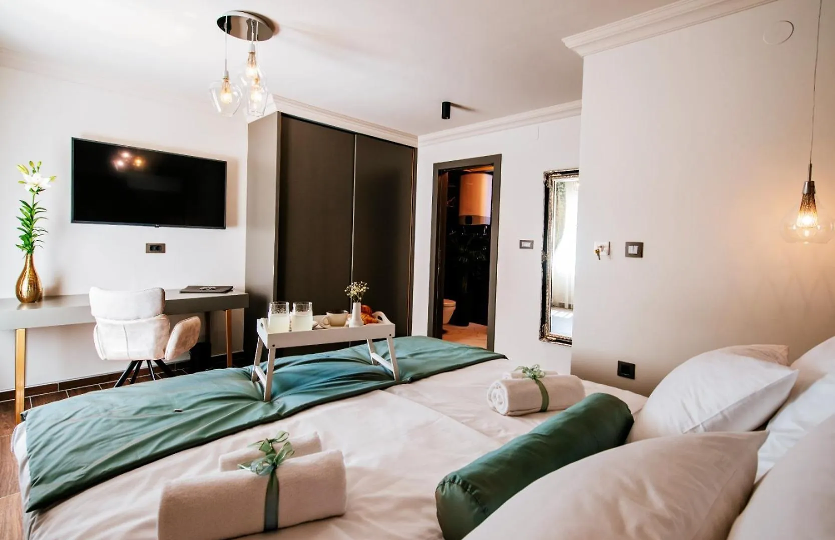 Luxury Rooms Vindemiae Zadar Guest house
